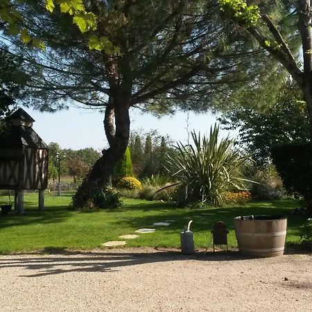 Le Clos De Saint Amour Монтобан Екстериор снимка