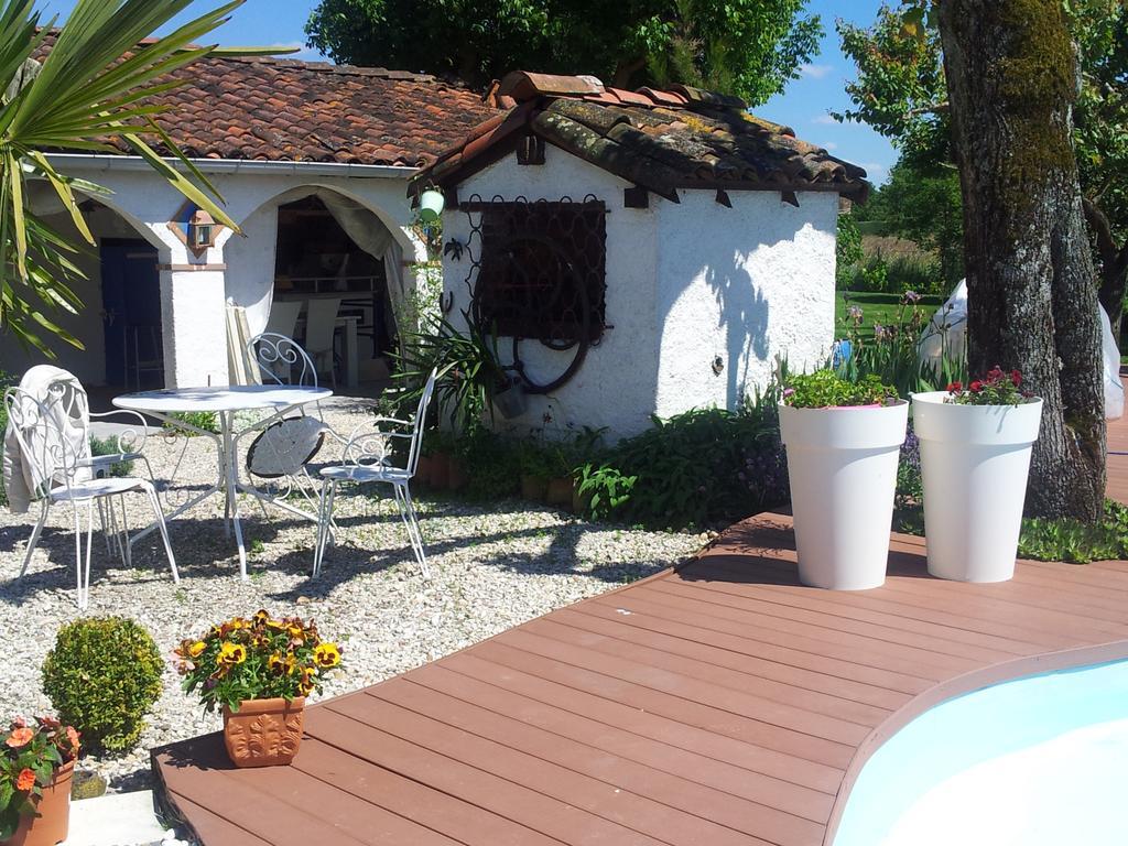 Le Clos De Saint Amour Монтобан Екстериор снимка